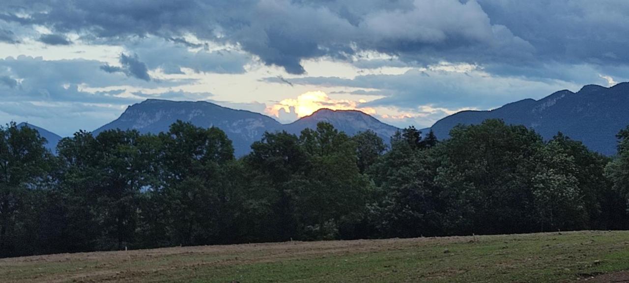 Appartement Cosy, Au Calme, Axe Annecy - Geneve Villy-le-Pelloux Zewnętrze zdjęcie